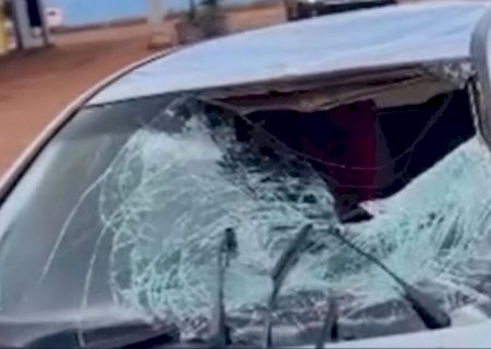 Idoso quebra braços e pernas ao ser atropelado por carro em Sidrolândia