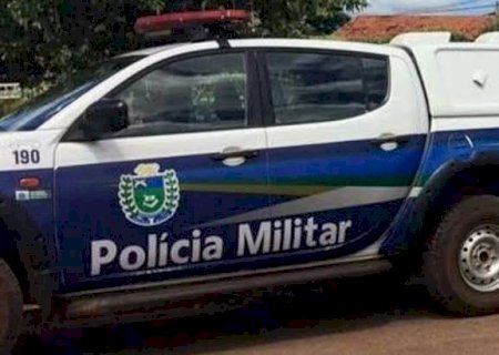 Em Caarapó, homem é preso acusado de agredir e ameaçar a mãe e a irmã>