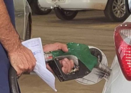 Preço da gasolina em Dourados tem variação de até R$ 50 centavos por litro nas bombas