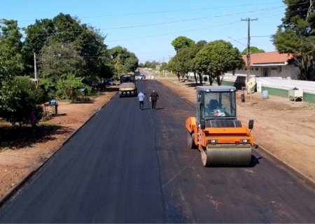 Com aditivo de R$ 2 milhões, contrato de asfalto sobe para R$ 11,56 milhões em Caarapó