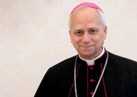 Cardeal americano Robert Prevost é o novo papa, confira>