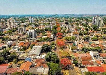 Mulher é condenada a indenizar policial e adolescente chamados de “macaco”>
