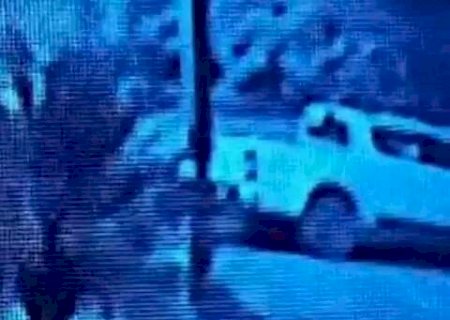 Dupla armada em moto assalta motorista e leva S10 branca na fronteira