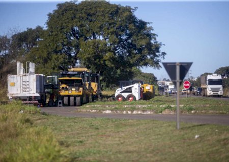 CCR deixa obras na BR-163 para julho, mas promete meio bilhão em um ano