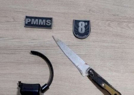 Homem invade casa, estupra e da 8 facadas em mulher desconhecida