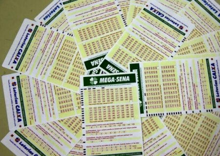 Mega-Sena sorteia pr&ecirc;mio de R$ 32 milh&otilde;es nesta quinta