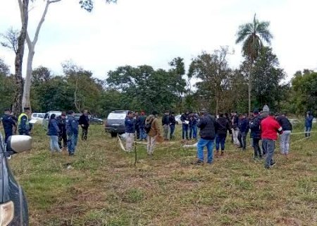 Homem é levado a terreno baldio na fronteira e executado com tiro no olho