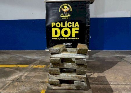 Adolescente é apreendido transportando maconha em ônibus
