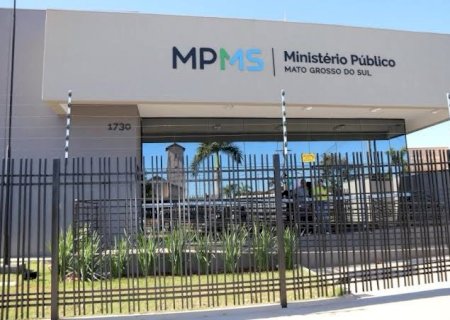 Promotoria solicita rompimento do contrato de Câmara com três escritórios&nbsp;