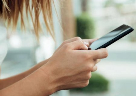 Governo de MS lança assistente de IA e emissão digital de documentos pelo celular