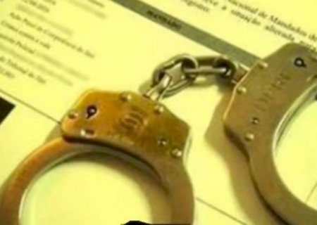 Polícia Militar de Juti prende homem procurado por tráfico de drogas