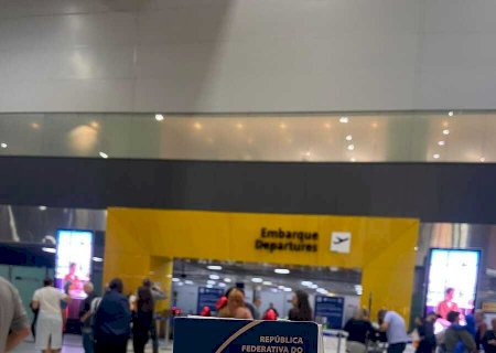 PF pode interromper emissão de passaporte por falta de verba