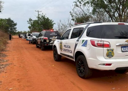 Empresário de 42 anos é encontrado morto no interior de veículo