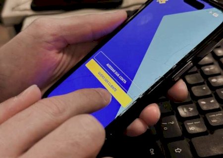 Mulher tenta pagar café e descobre golpe de R$ 195 mil