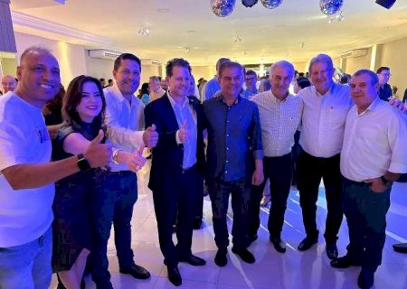 Jantar com 45 prefeitos exp&otilde;e influ&ecirc;ncia de Nelsinho nas articula&ccedil;&otilde;es para 2026