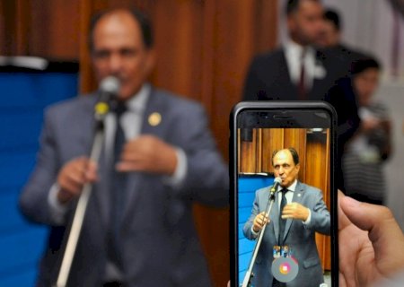 Deputado Zé Teixeira solicita infraestrutura para Laguna Carapã