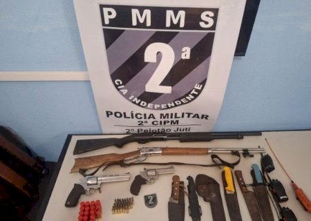 Homem é baleado durante caça e armas são apreendidas em fazenda da região de Caarapó