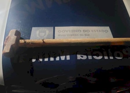 Homem é preso após ameaçar companheira com marreta em Caarapó