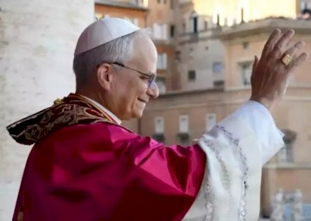 Papa pede garantias à soberania da Venezuela e diz que 'bem-estar' da população deve prevalecer