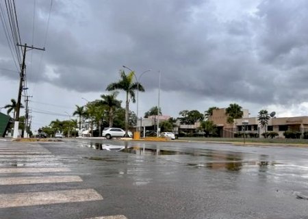 Caarapó segue sob alerta de temporal com acumulado de chuva podendo chegar até 100mm