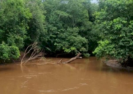 Corpo de pescador que escorregou e se afogou no Rio Jatob&aacute; &eacute; encontrado