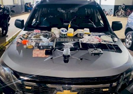 Drone, drogas e celulares: opera&ccedil;&atilde;o desmonta esquema que abasteceria pres&iacute;dio