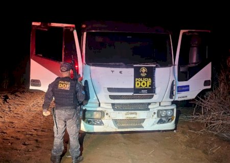 Caminhão roubado em Minas Gerais é recuperado em MS
