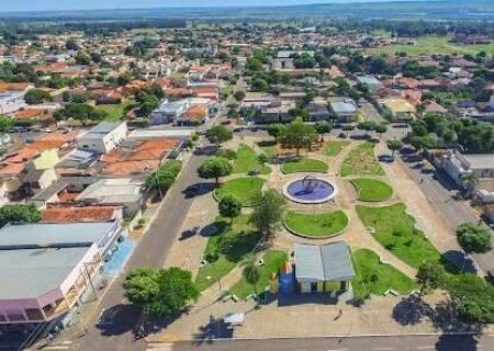 Justi&ccedil;a manda prefeitura demitir tempor&aacute;rios e fazer concurso em Bataguassu