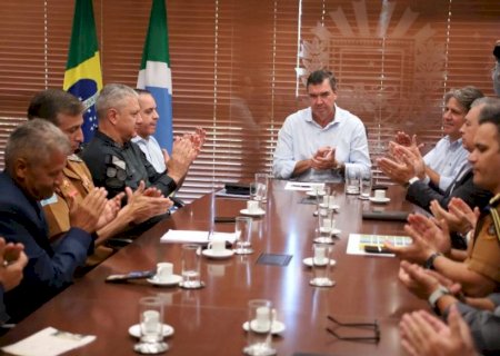 Riedel autoriza promoções e ampliação de vagas em cursos para forças de segurança>