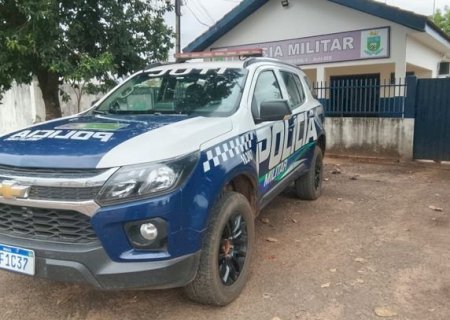 Ex invade casa, se exalta e destrói TV após fim de relacionamento>