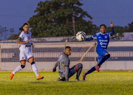 Ivinhema volta a empatar com lanterna e fica longe da liderança do grupo no Brasileiro