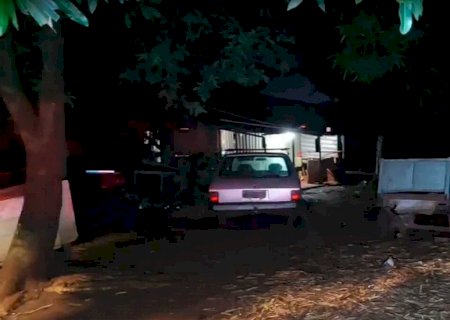 Adolescente de 16 anos é morto a tiros na frente da esposa e do filho recém-nascido em Dourados>