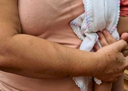 Mulher nega sexo ao marido e é agredida com filho no colo em Sidrolândia>