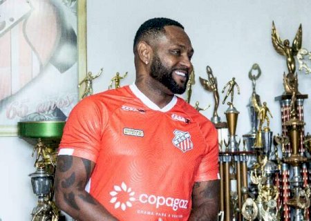 Comercial apresenta Jobson, ex-Botafogo, para disputa da S&eacute;rie B>