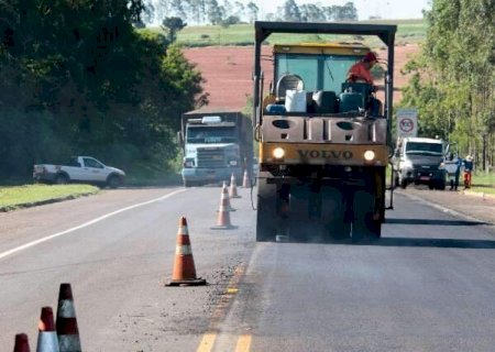 BR-163 tem interdi&ccedil;&otilde;es nesta quarta-feira para obras de manuten&ccedil;&atilde;o e duplica&ccedil;&atilde;o>