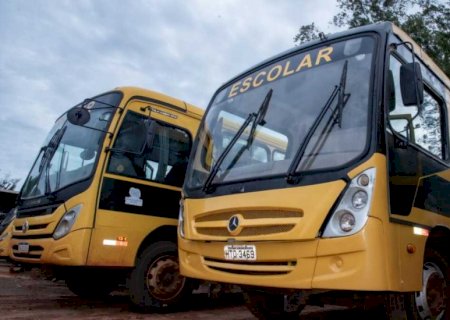 MP vê superfaturamento e exige redução em contrato de transporte escolar