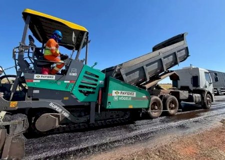 Obras na BR-163 exigem atenção redobrada de motoristas em trechos de Caarapó nesta terça-feira