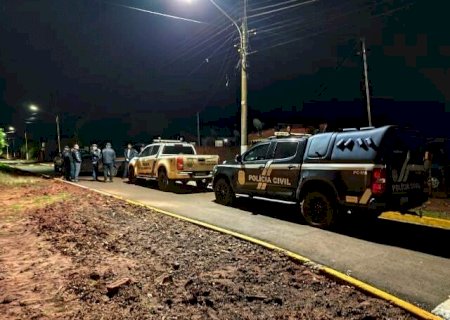 Mais uma execução em Caarapó: Dupla de capacete invade casa pelos fundos e mata homem com 6 tiros de pistolas>