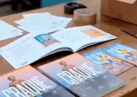 Em 4 anos, 12 munic&iacute;pios compraram, sem licita&ccedil;&atilde;o, livros de editora investigada>