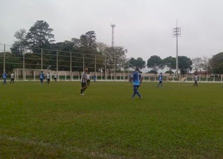 Banca da Esquina goleia e Santos vence na quarta rodada do Master de Caarapó