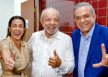 Vander anuncia desistência de Soraya e que ela será sua 1ª suplente ao Senado>
