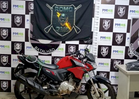 Rejeitado pela ex, homem sai para procurar cachorro, furta moto e acaba preso>