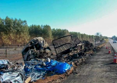 Sobreviventes de acidente com 4 mortos na BR-163 s&atilde;o transferidos &agrave; Capital