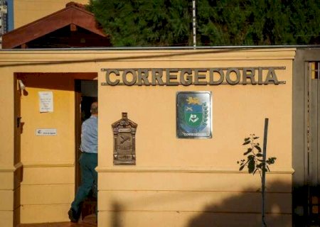 Filha denuncia coronel da reserva da PM por estupros desde a inf&acirc;ncia>