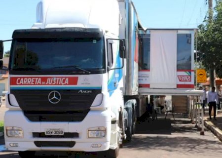 Carreta da Justiça leva atendimento jurídico gratuito a Juti e Laguna>