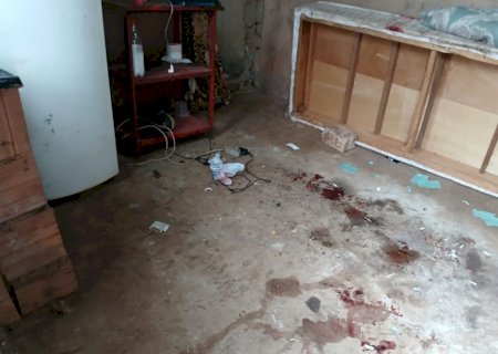 Homem morre após avançar com faca contra policiais durante abordagem | G1>