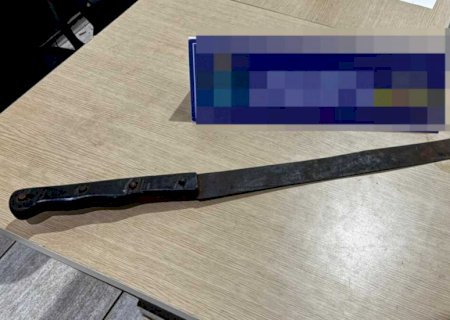 Homem dorme na rua e é espancado com facão em Caarapó>