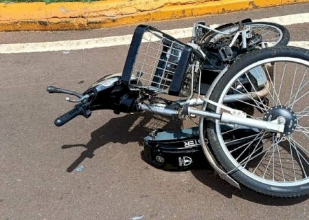 Bicicletas elétricas entregues pela Prefeitura de Caarapó terminam em acidentes no primeiro dia de uso>