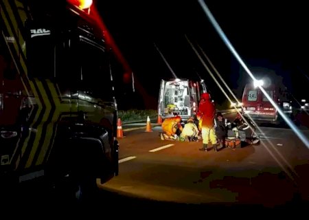 Mulher morre ao ser atropelada enquanto caminhava pela BR-158