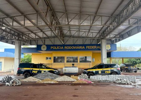 PRF-MS encontra uma tonelada de droga sobre carga de minério na BR-262>